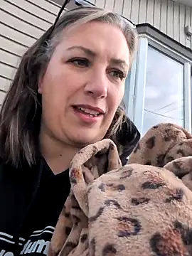 Canadian BBW online show from 02.06.26