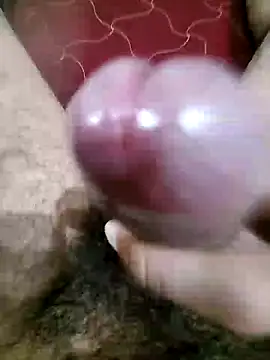 Snapshot of rockkyy9 chatting on 02.04.25 rockkyy9 online show from 02.04.25