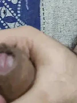 Snapshot of rockkyy9 chatting on 11.07.25 rockkyy9 online show from 11.07.25