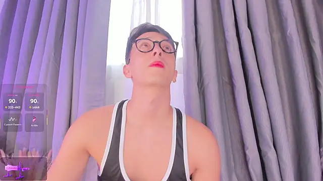 Snapshot of Thiago_jones chatting on 09.16.25 Thiago jones online show from 09.16.25