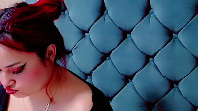 Imannejulienne online show from 09.14.25