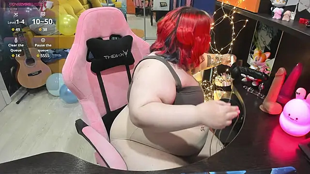 Snapshot of Softie_Sofy chatting on 03.06.25 Softie Sofy online show from 03.06.25