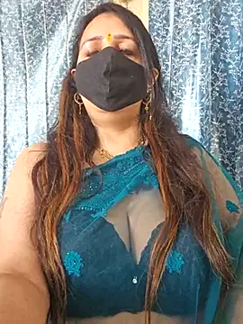 cute-tanvi online show from 02.13.25