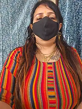 cute-tanvi online show from 02.19.25