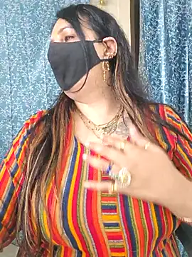 cute-tanvi online show from 02.19.25