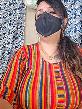 cute-tanvi online show from 09.13.25