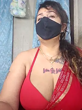 cute-tanvi online show from 12.22.25