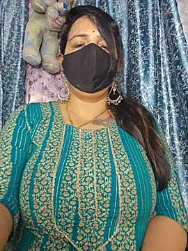 Snapshot of cute-tanvi chatting on 05.05.26 cute-tanvi online show from 05.05.26