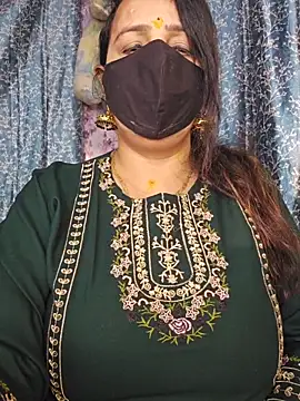 Snapshot of cute-tanvi chatting on 05.06.26 cute-tanvi online show from 05.06.26