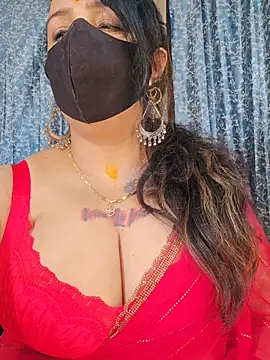 Snapshot of cute-tanvi chatting on 05.08.26 cute-tanvi online show from 05.08.26