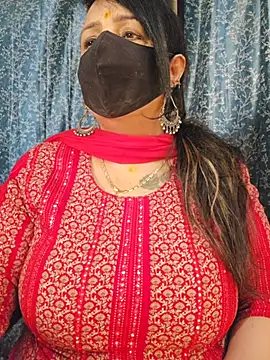 Snapshot of cute-tanvi chatting on 05.18.26 cute-tanvi online show from 05.18.26