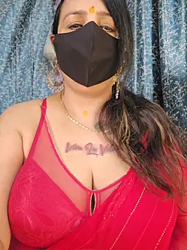 Snapshot of cute-tanvi chatting on 05.22.26 cute-tanvi online show from 05.22.26
