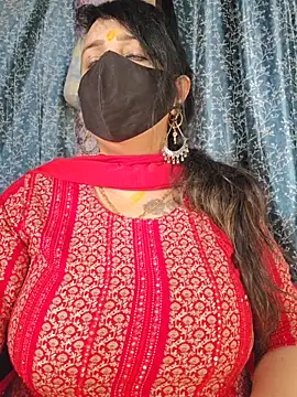 Snapshot of cute-tanvi chatting on 05.25.26 cute-tanvi online show from 05.25.26