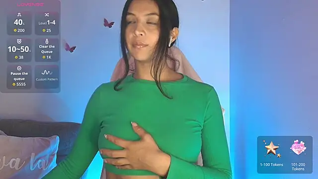 lilassoul8  online show from 10.14.25