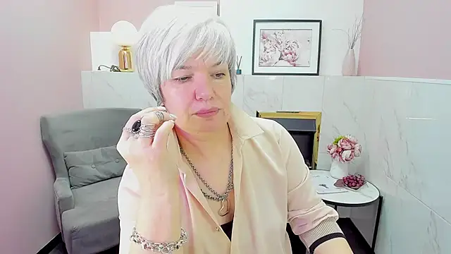 CarmenSoft online show from 01.08.25