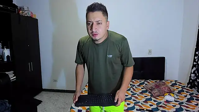 ares sexxx online show from 02.13.26