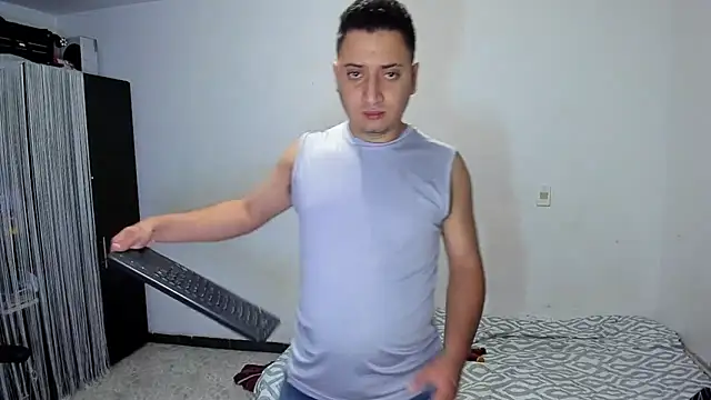 ares sexxx online show from 04.26.26