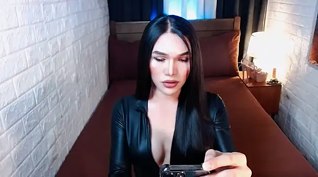 Snapshot of Sexy_Adrestia chatting on 03.20.25 Sexy Adrestia online show from 03.20.25