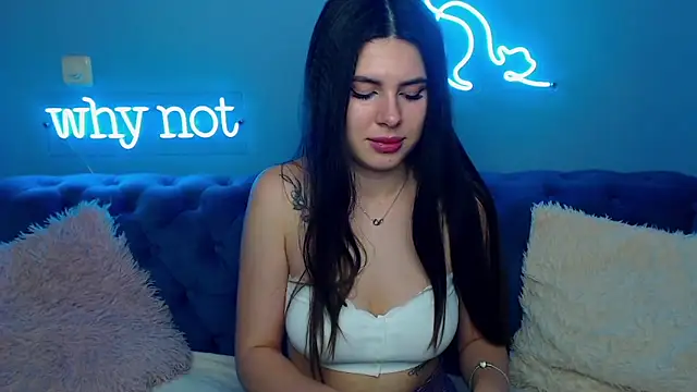 ViollinaLove online show from 01.26.25