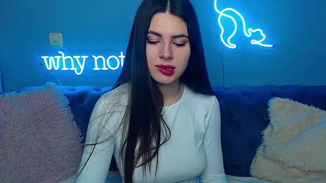 ViollinaLove online show from 01.31.25