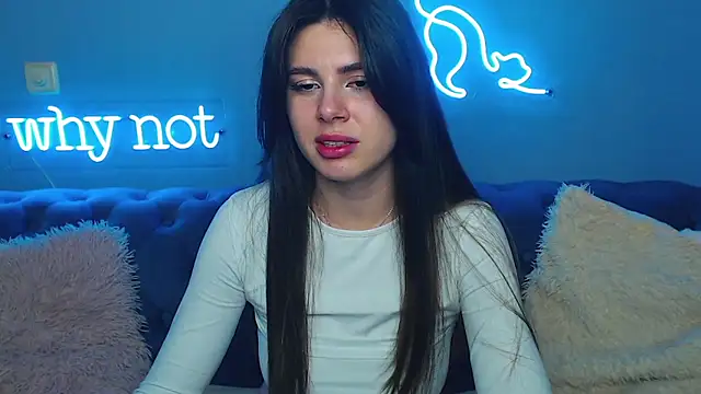 ViollinaLove online show from 03.22.25