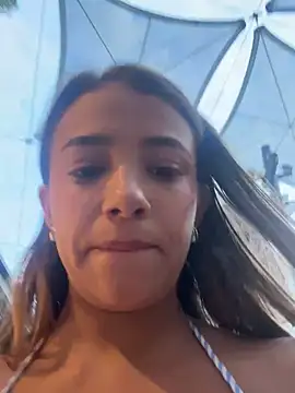 Hall 16 online show from 02.15.25