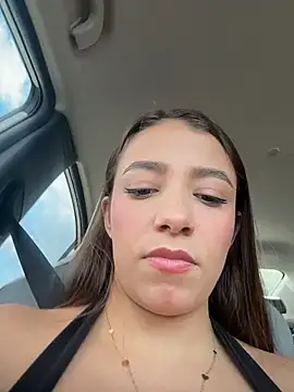 Hall 16 online show from 12.22.25