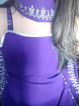 Snapshot of Tasty_Melody chatting on 03.22.25 Tasty Melody online show from 03.22.25