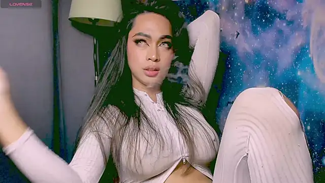 XXsexylongcockXX online show from 02.05.25