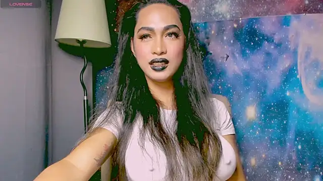 XXsexylongcockXX online show from 02.17.25