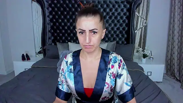 Rebecca Diamond online show from 11.30.25