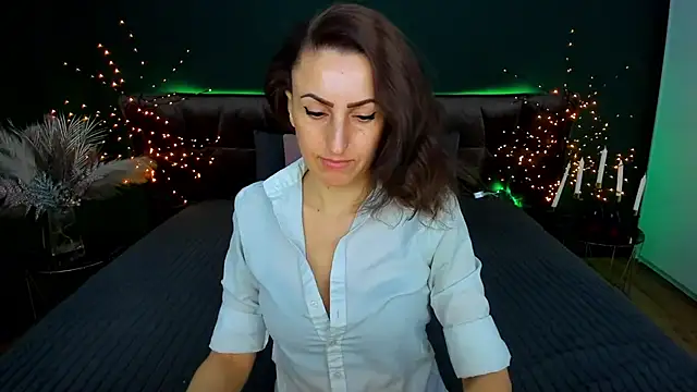 Rebecca Diamond online show from 03.02.26