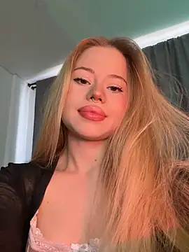 curchez  online show from 01.29.25