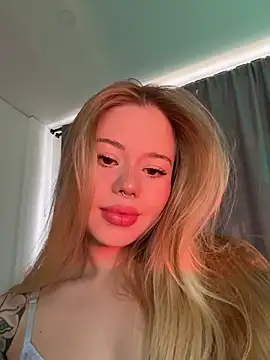 curchez  online show from 02.01.25