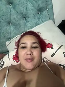 Snapshot of Eva_MilfF chatting on 02.01.26 Eva MilfF online show from 02.01.26