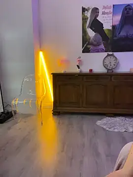 Cute-Alice online show from 04.10.26