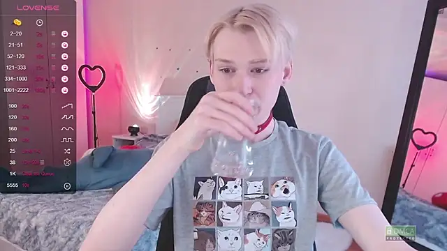 Snapshot of rainbow__salt chatting on 12.27.24 rainbow salt online show from 12.27.24