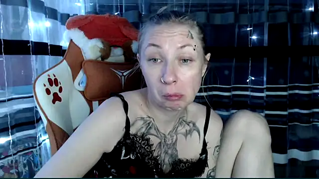 Snapshot of cold_lollipop chatting on 02.05.26 cold lollipop online show from 02.05.26