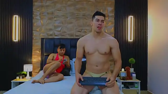 FelipeAndMarcello3 online show from 03.05.25