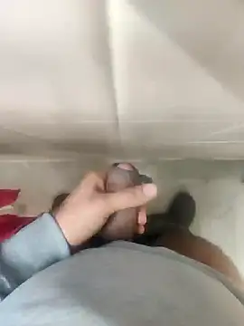 Snapshot of mayavi_baba chatting on 01.25.25 mayavi baba online show from 01.25.25