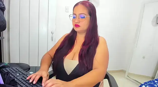 HUGEBOOBS MILF online show from 03.13.25