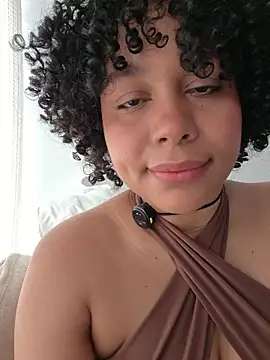 Snapshot of Electric_bae chatting on 02.16.26 Electric bae online show from 02.16.26