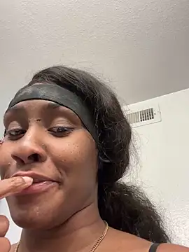 Foreignthababyy online show from 03.26.26