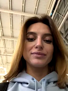 -AngelAri- online show from 10.15.25