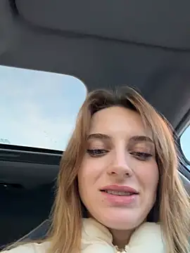Snapshot of -AngelAri- chatting on 05.01.26 -AngelAri- online show from 05.01.26