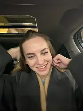Snapshot of -AngelAri- chatting on 05.02.26 -AngelAri- online show from 05.02.26