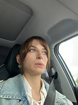 Snapshot of -AngelAri- chatting on 07.05.26 -AngelAri- online show from 07.05.26