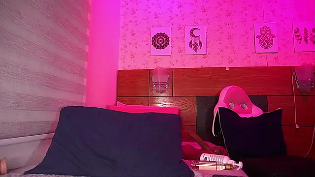 Snapshot of mssburbuja chatting on 01.31.25 mssburbuja online show from 01.31.25