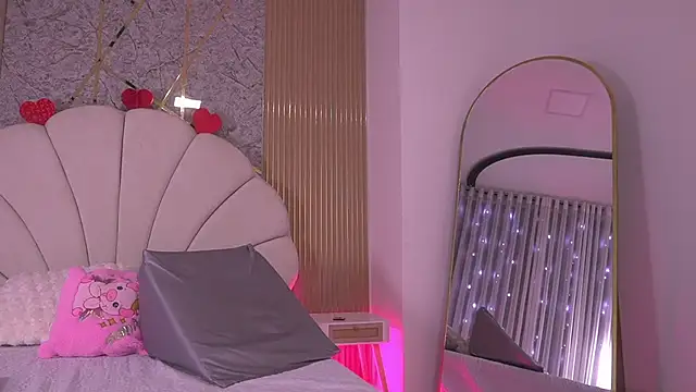 Snapshot of mssburbuja chatting on 03.04.26 mssburbuja online show from 03.04.26