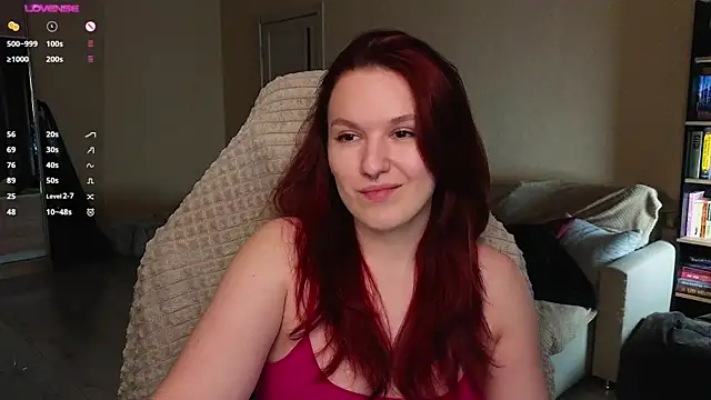 Snapshot of Val_lava chatting on 04.02.26 Val lava online show from 04.02.26